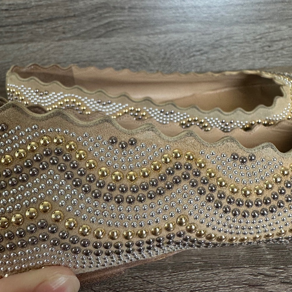 Chloe Lauren Ballet Flats 8.5 / 39 Scalloped Studded Tan Suede Gold Silver - Picture 7 of 12